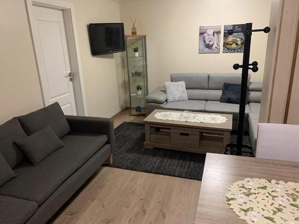 Comme A La Maison Brussels Apartment