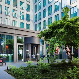 Отель Park By Radisson Brussels Centre Midi, Saint-Gilles