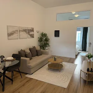 Apartment Cozy South-up, Brussels